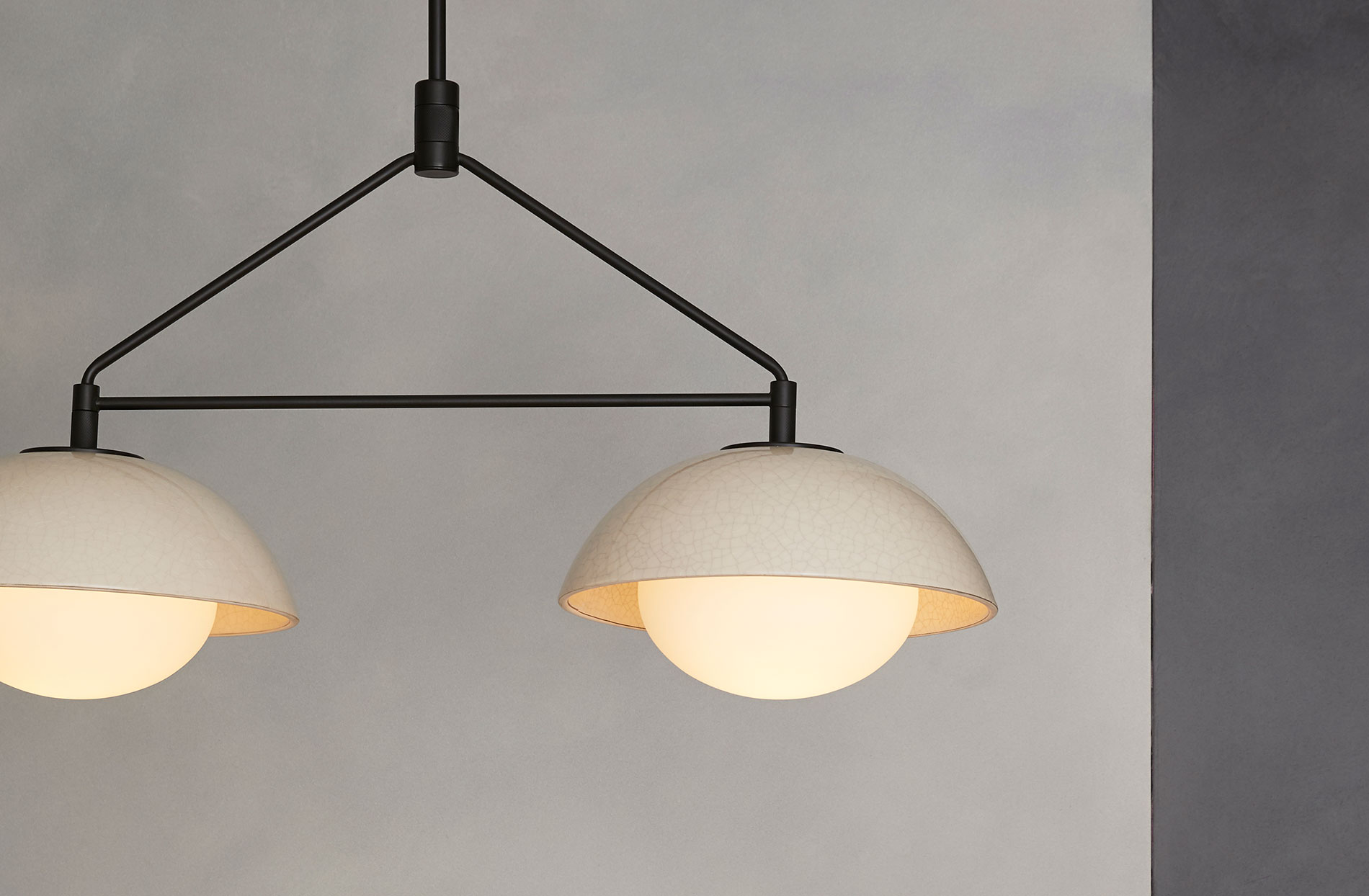 DA49001 Detal Workshop APD Arteriors Main