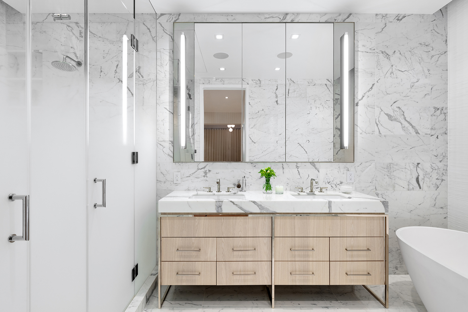 Before & After: A Bright Chelsea Renovation - Workshop/APD