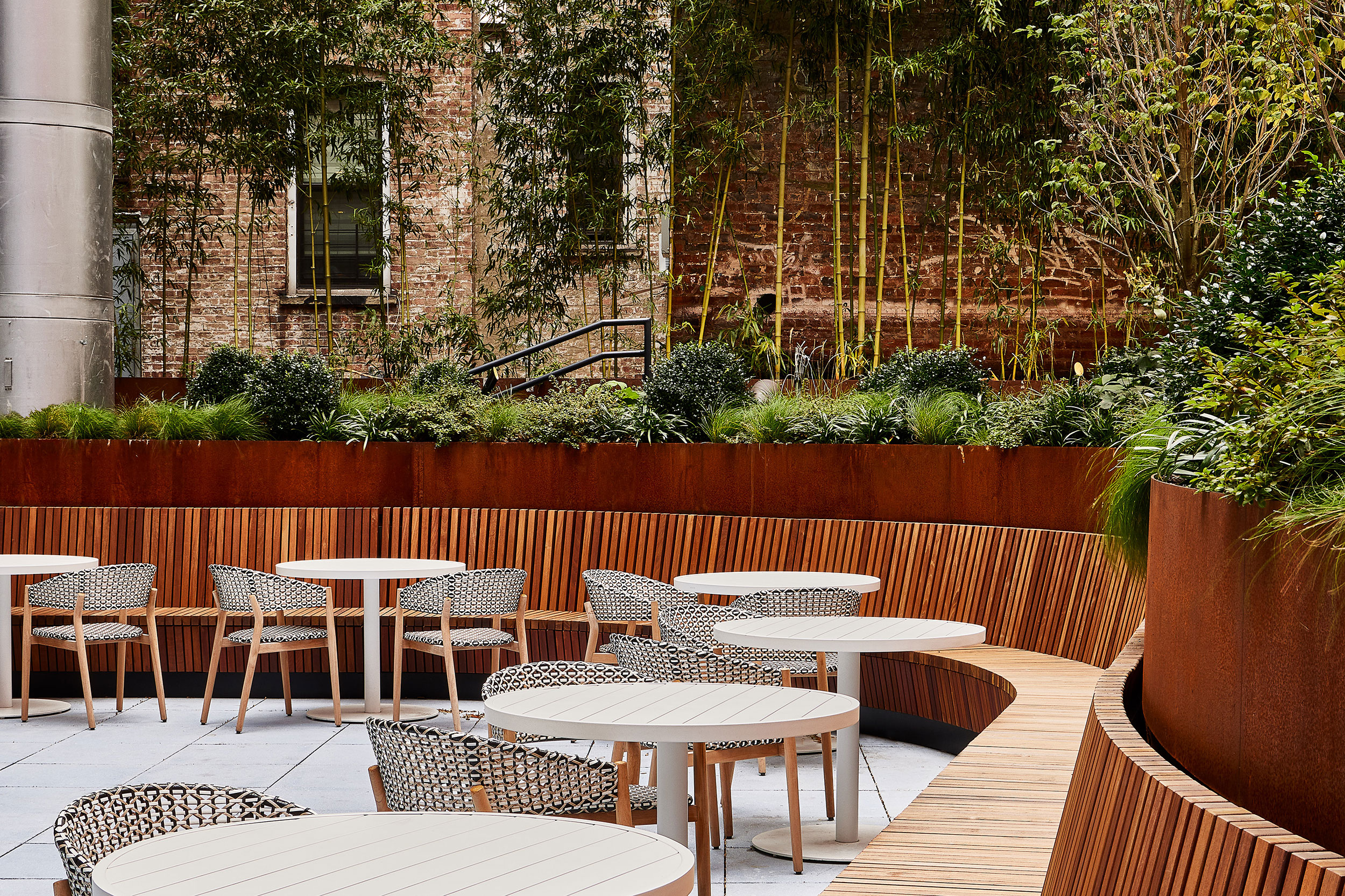 Workshop APD 242 Radio Hotel (web) 18