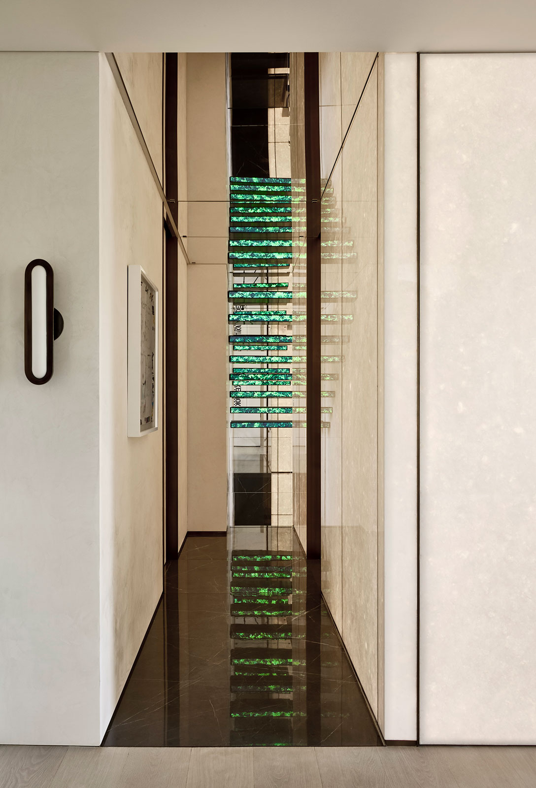 KSW Read McKendree 01