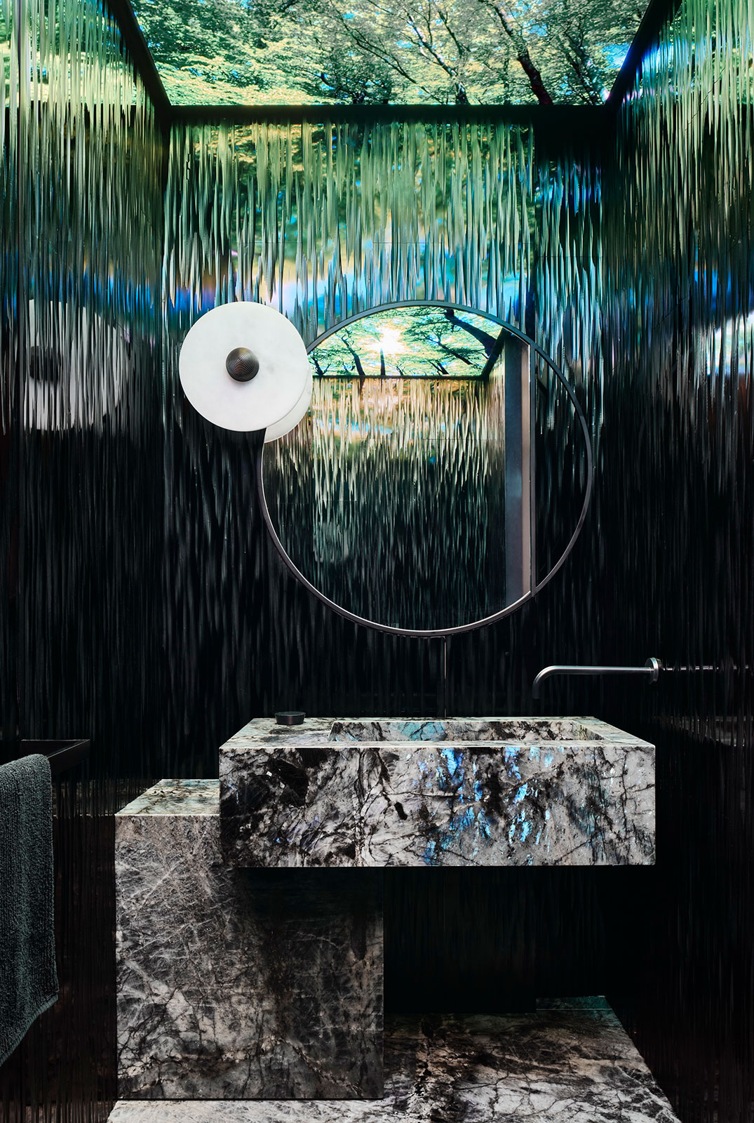 KSW Read McKendree 03