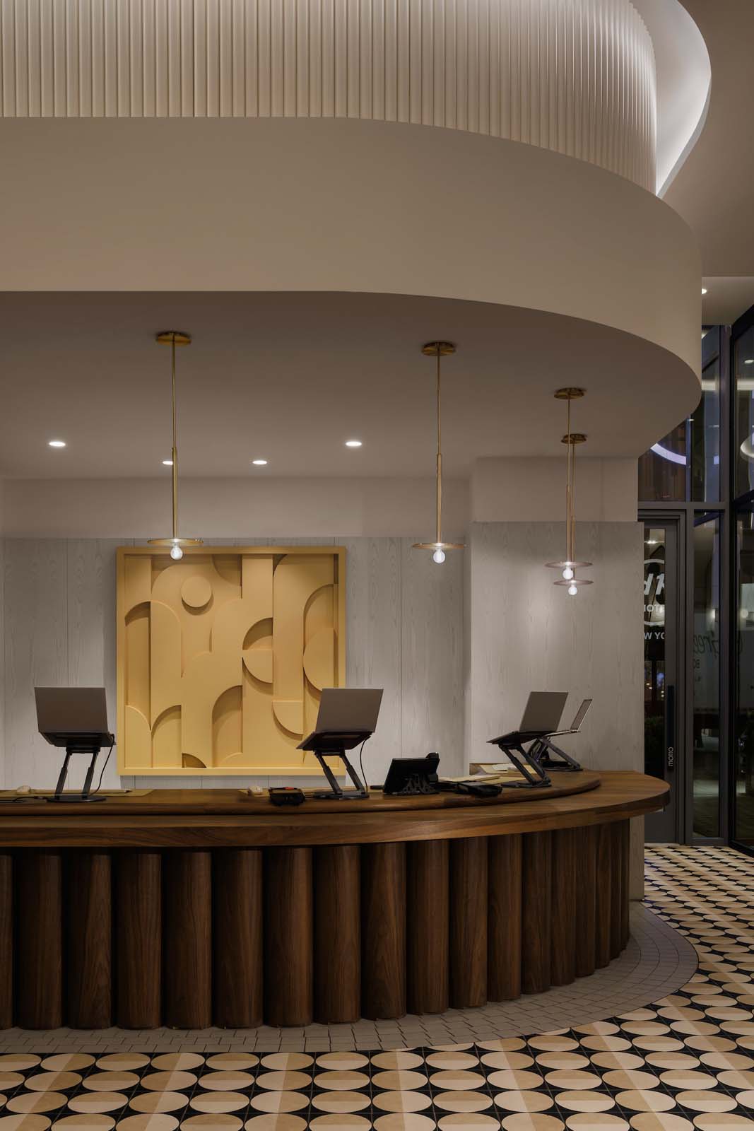 2024 02 04 ColinMiller MTS 7481 V4