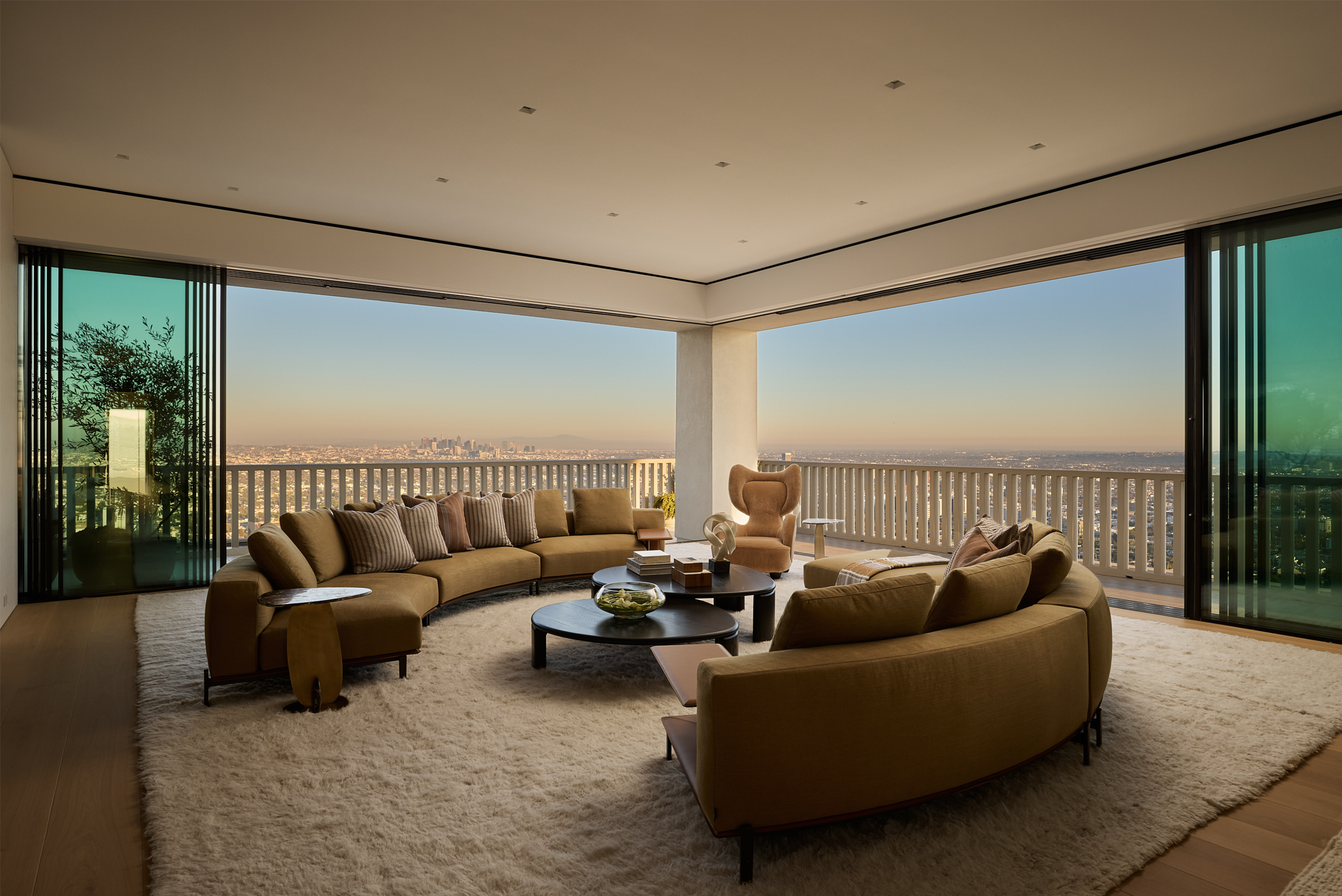 Horizontal Setup WL3 DohenyRd Penthouse 43